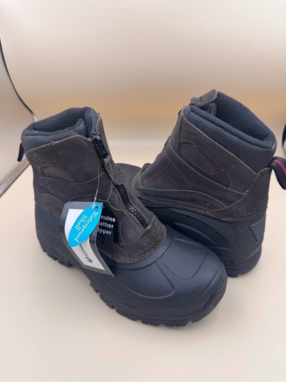 Weatherproof Black and Brown Men's Winter Boots Zip closure Size 8M
